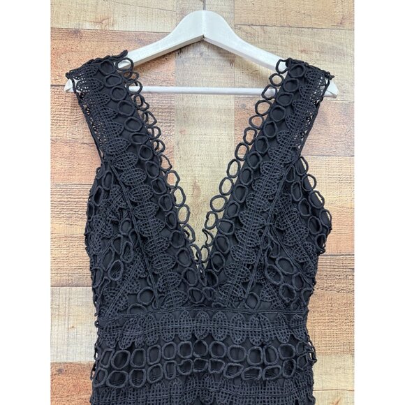 Boohoo Boutique Black Lace Plunge Neck Panelled Bodycon Dress NWT Size 8 - Picture 4 of 12